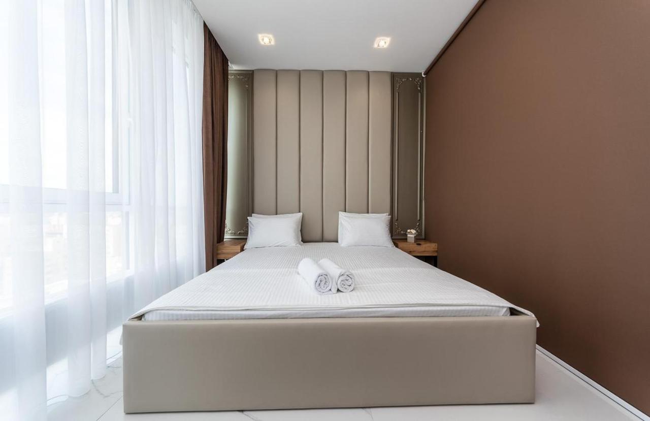 Fashionable Apartments. Smartplaza Metro Minskaya. Obolon كييف المظهر الخارجي الصورة